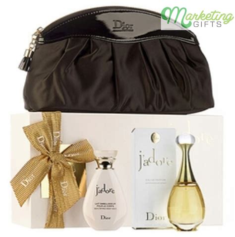 dior makeup.bag|dior makeup bag free gift.